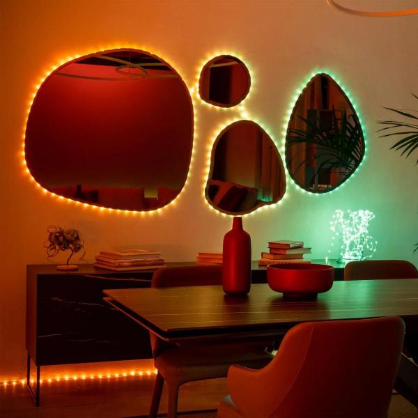 twinkly - Dots (200 LEDs, 10m, transparent),twinkly,dots,(211,leds,11m,transparent),fio,maleavel,com,211,leds,e,11m,de,comprimento,para,instalar,como,elemento,decorativo,a,luz,dos,leds,e,controlada,atraves,de,uma,app,e,tambem,compativel,com,goo