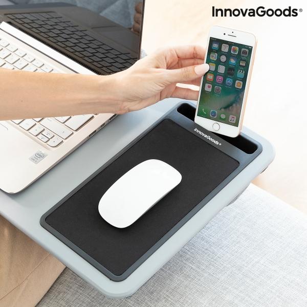 Mesa para Portátil com Almofada XL Deskion InnovaGoods,mesa,para,portatil,com,almofada,xl,deskion,innovagoodsesta,e,uma,mesa,para,portatil,com,uma,comoda,almofada,integrada,na,base,de,apoio,a,qual,lhe,permite,trabalhar,confortavelmente,o,tabuleiro,superio