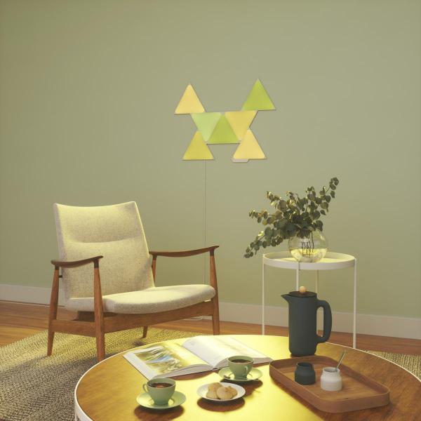 Nanoleaf - Shapes Triangles Kit  (starter+4 panels) ,nanoleaf,shapes,triangles,kit,(starter+4,panels),paineis,de,luz,triangulares,que,se,conectam,entre,si,ate,28,unidades,por,carregador,ac,(e,511,unids,no,total),controlaveis,por,wifi,têm,um,sensor,audi