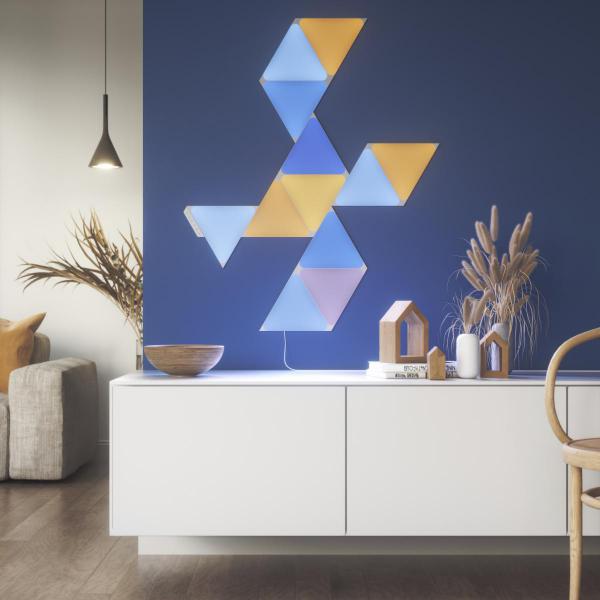 Nanoleaf - Shapes Triangles Kit  (starter+9 panels)  ,nanoleaf,shapes,triangles,kit,(starter+9,panels),paineis,de,luz,triangulares,que,se,conectam,entre,si,ate,28,unidades,por,carregador,ac,(e,511,unids,no,total),controlaveis,por,wifi,têm,um,sensor,audi