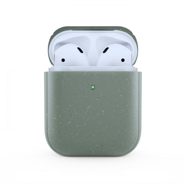 Woodcessories - Bio AirPods 1/2 (midnight green)  ,woodcessories,bio,airpods,1/2,(midnight,green),bolsa,para,airpods,fabricada,em,material,organico,a,base,de,palha,e,trigo,com,tratamento,antibacteriano,que,evita,em,999%,o,desenvolvimento,de,germes,per