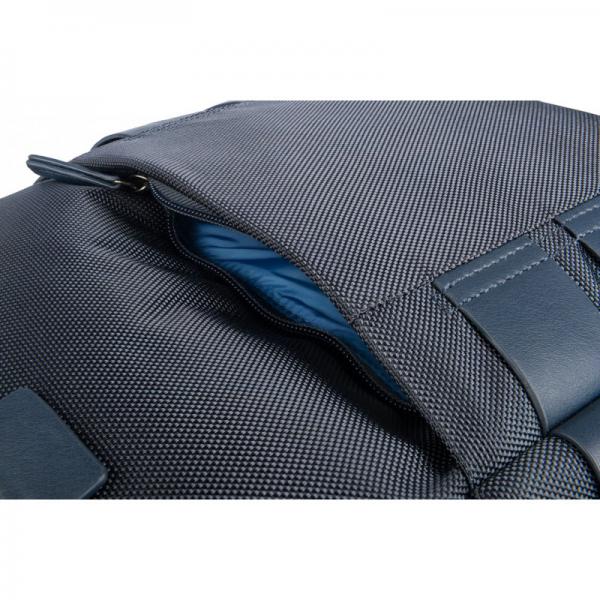 Tucano - Super backpack (blue),tucano,super,backpack,(blue)mochila,com,compartimentos,especificos,para,portatil,de,13/14,e,um,tablet,tem,2,bolsos,frontais,um,bolso,traseiro,de,seguranca,com,fecho,zip,pormenores,exteriores,em,ecolea