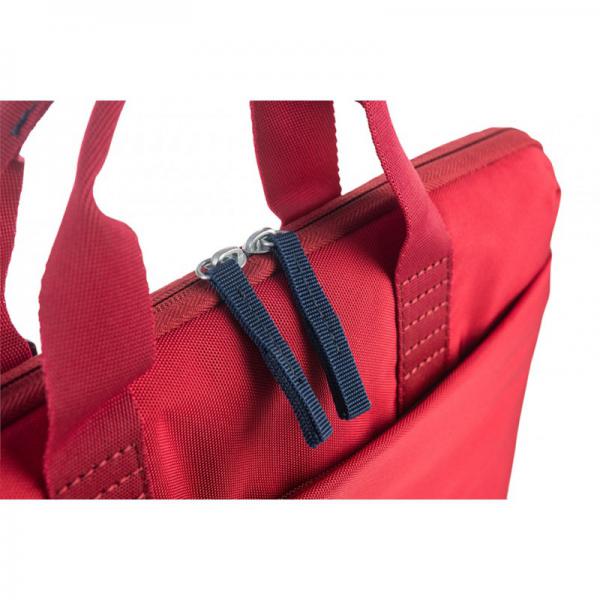 Tucano - Smilza bag 15.6' (red)               ,tucano,smilza,bag,156,(red),saco,com,pegas,e,alca,extremamente,leve,e,com,look,simples,tem,compartimento,interior,para,um,portatil,ate,156,(e,macbook,16),com,sistema,antiqueda,e,bolso,frontal,tem,porm