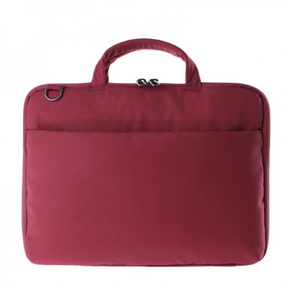 Tucano - Darkolor Slim 13'/14' (red),tucano,darkolor,slim,13/14,(red)saco,em,poliester,para,portateis,ate,14,a,estrutura,traseira,e,semirigida,e,tem,um,sistema,de,elasticos,para,prende,o,ecra,do,portatil,e,permitir,que,se,trabalhe,com,es