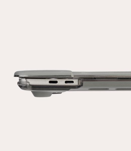 Tucano - Scocca MacBook Pro 13 v2020/2022 (grey),tucano,scocca,macbook,pro,13,v2121/2122,(grey)capa,transparente,com,bordo,em,tpu,antichoque,para,a,parte,superior,e,inferior,do,macbook,na,base,tem,2,pes,que,servem,de,stand,e,arrumam,dentro,da,capa