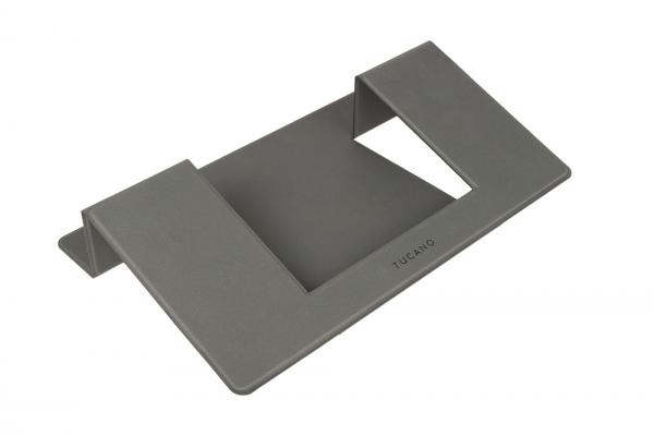 Tucano - Foldable Laptop Stand (black)     ,tucano,foldable,laptop,stand,(black),stand,com,placa,interna,em,fibra,de,vidro,material,leve,e,estrututalmente,resistente,e,revestida,a,cabedal,pu,proporciona,uma,inclinacao,ao,portatil,fecha,ficando,