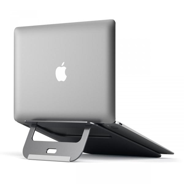 Satechi - Aluminum Laptop Stand (space grey),satechi,aluminum,laptop,stand,(space,grey)stand,em,aluminio,para,portateis,e,tablets,tem,pega,e,fecha,ficando,com,formato,plano,para,maior,portabilidade,a,base,tem,partes,em,borracha,para,aumentar,a,a