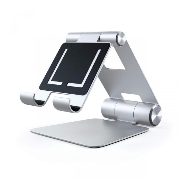 Satechi - R1 Mobile Foldable Stand (silver),satechi,r1,mobile,foldable,stand,(silver)stand,em,aluminio,para,tablets,e,outros,equipamentos,permite,diferentes,inclinacoes,dobra,e,fica,em,formato,plano,para,maior,portabilidade,a,parte,da,armacao,o