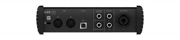 IK Multimedia - Interface AXE I/O Solo,ik,multimedia,interface,axe,i/o,solointerface,audio,2in,/,3out,desenvolvida,para,gravar,som,de,guitarras,grava,som,a,24,bit,e,192,khz,tem,um,selector,para,activo/passivo,canal,pure/jfet,e,um,circuito,