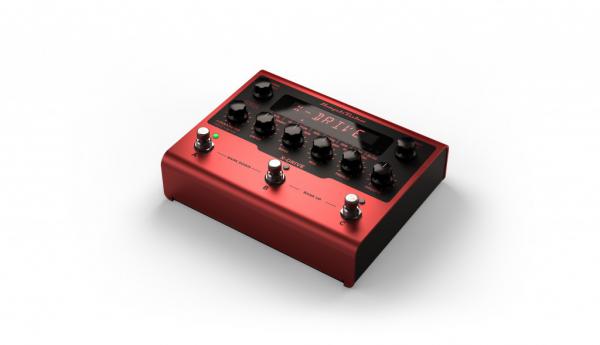 IK Multimedia - AmpliTube X-Gear Pedal X-Drive,ik,multimedia,amplitube,xgear,pedal,xdriveprocessador,de,sinal,digital,especifico,para,guitarras,tem,16,algoritmos,de,distorcao,5,botoes,de,controlo,de,tons,e,1,multiuso,permitindo,centenas,de,combina