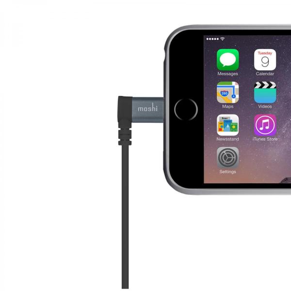 Moshi - Lightning to USB cable with 90° connector (black),moshi,lightning,to,usb,cable,with,91°,connector,(black),cabo,lightningusb,com,o,conector,a,fazer,um,angulo,de,91°,para,facilitar,o,encaixe,no,iphone/ipad,sem,forcar,o,cabo,o,que,se,torna,util,em,inu